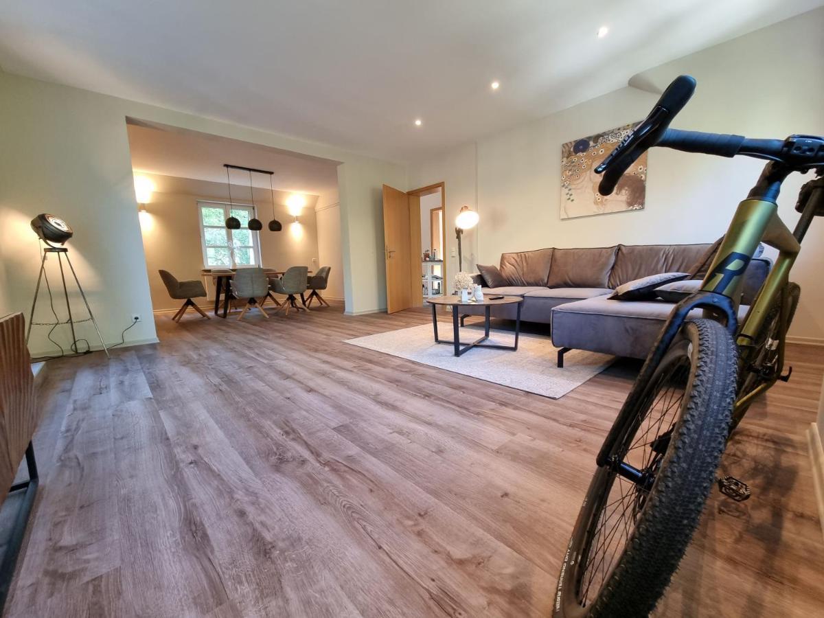 5 Sterne Bahnhoftraum, Appartement "Waldliebe" 133Qm, Grosse Terrasse 70Qm, Qr Code Scannen Fuer Virtuellen Rundgang, Premium Ausstattung Браунфелц Екстериор снимка